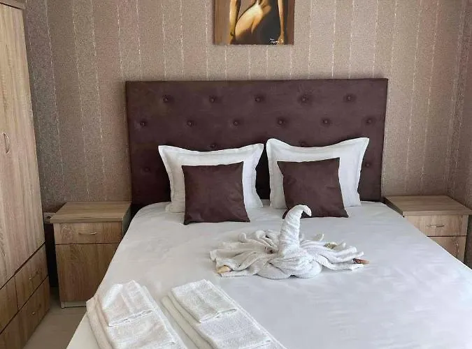 Gallery L Апартаменты