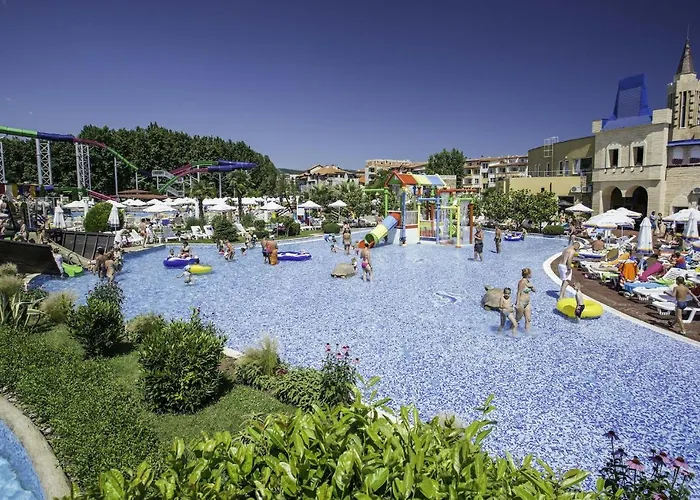 Gallery L Апартамент *